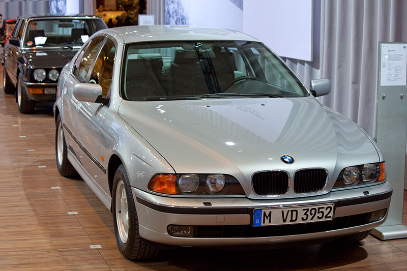 Идеальная BMW E39 - не бита и некрашеная